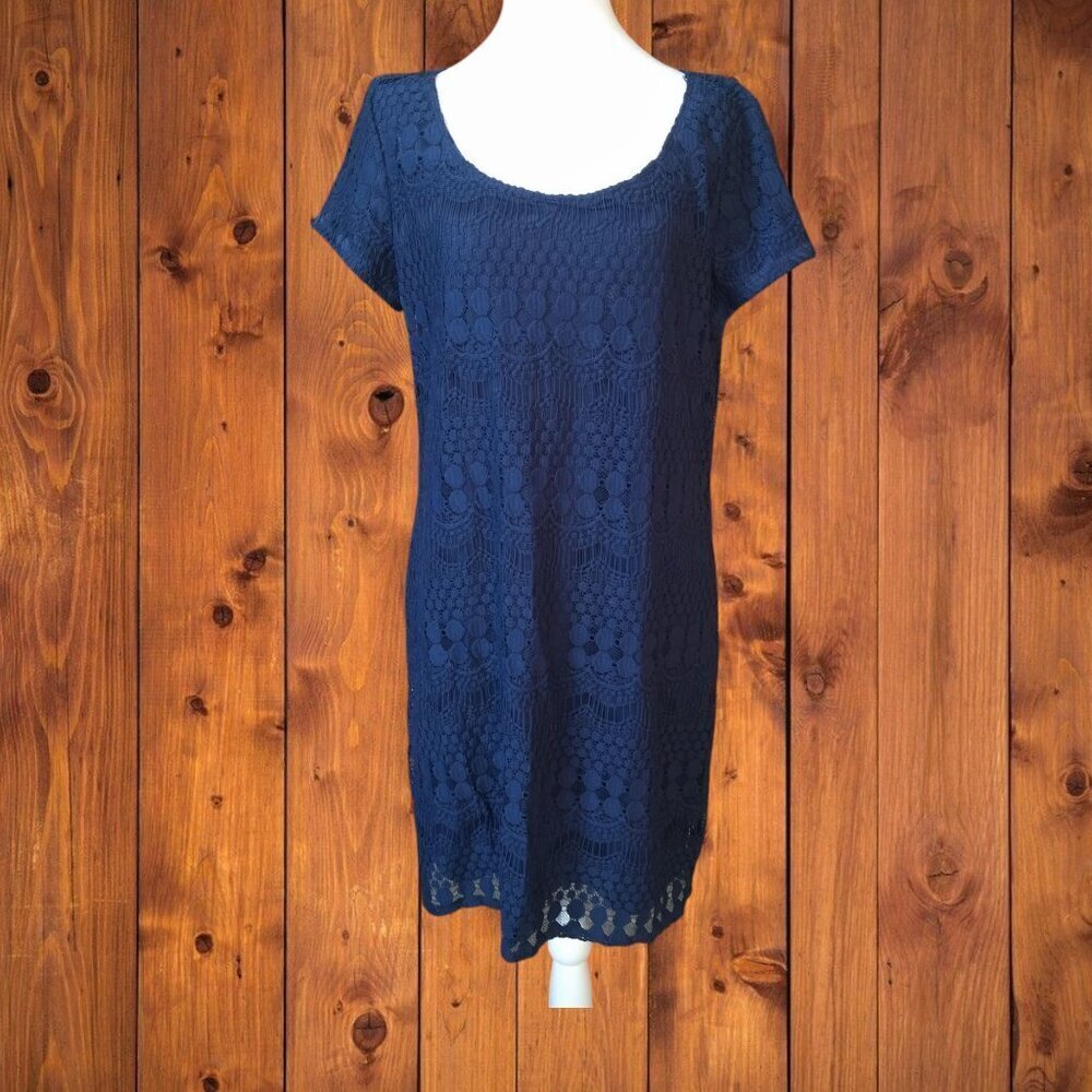 Tiana B. Size XL Navy Blue Open Crochet Lace Overlay Short Sleeve Dress